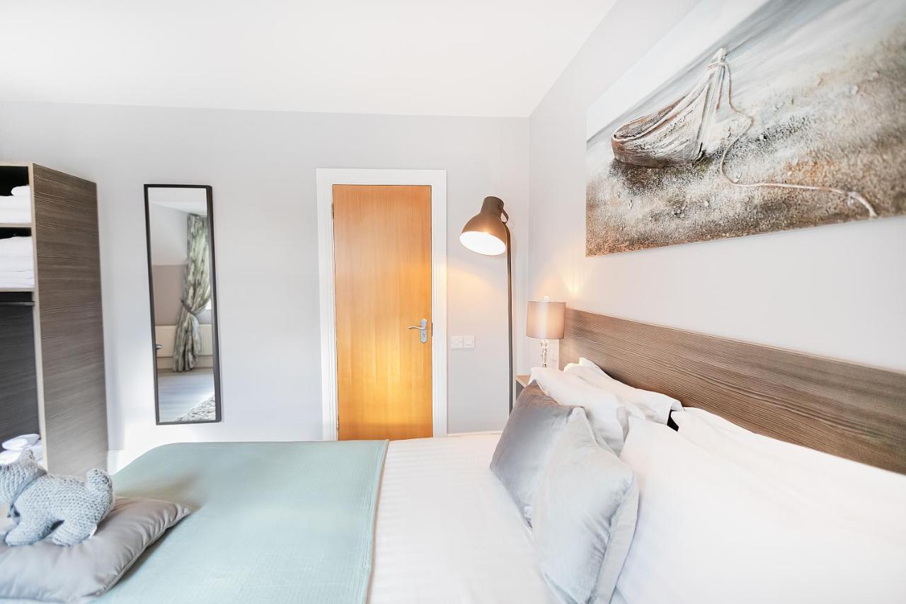 Caravogue House Hotel Trim Bagian luar foto
